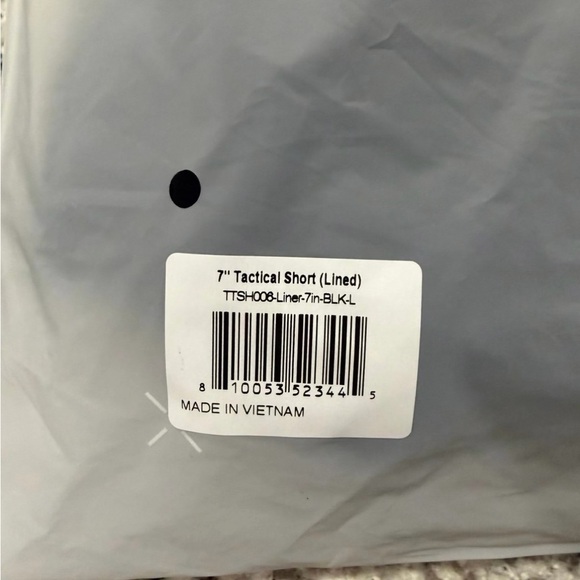 TEN THOUSAND TACTICAL SHORT 7”, All BLACK, With LINER, SIZE LARGE - Picture 4 of 4